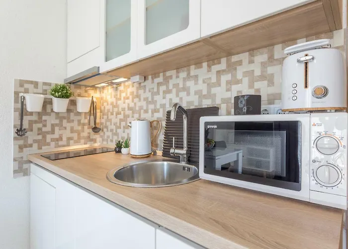 Apartment Marina Pavic 02